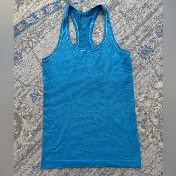 Lululemon Run: Swiftly Tech Racerback Heathered Cornflower - Picture 5 of 9